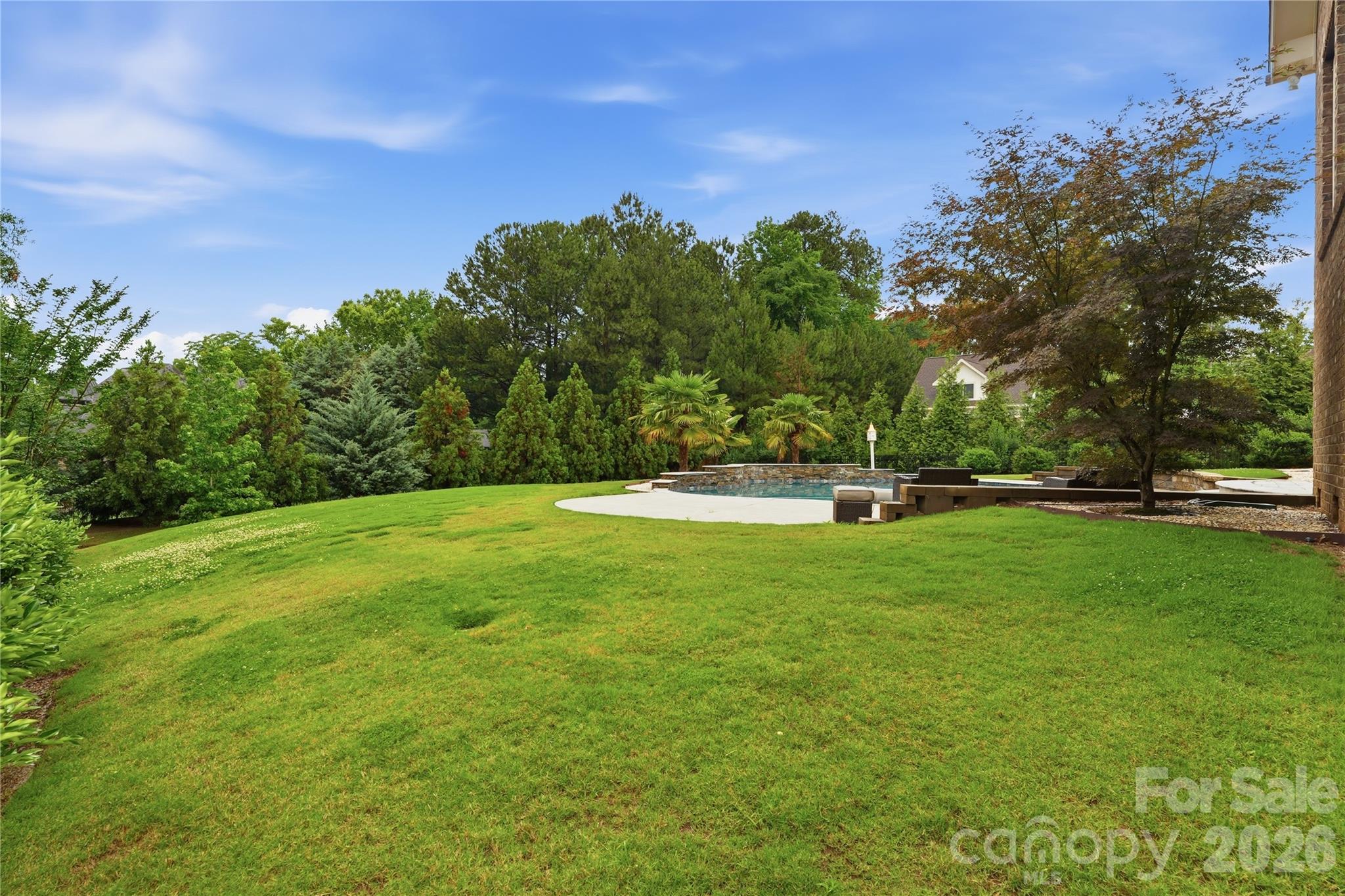 Ladera - Residential