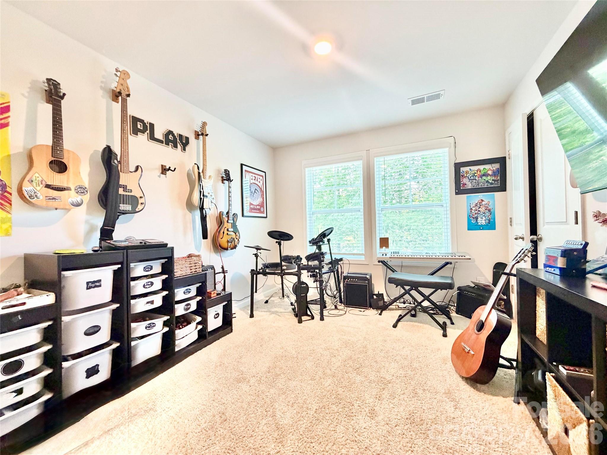 Ivy Ridge - Residential