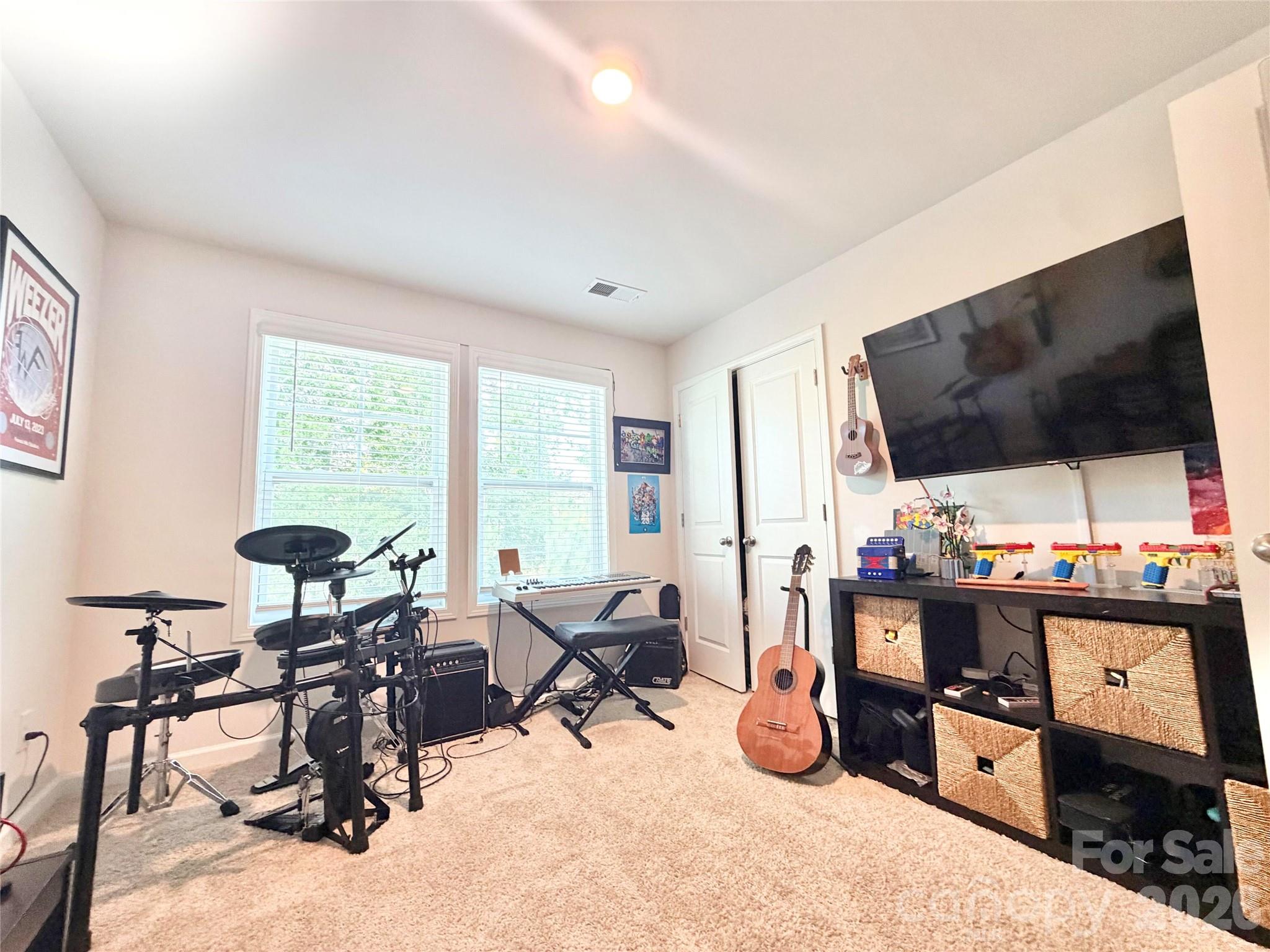 Ivy Ridge - Residential