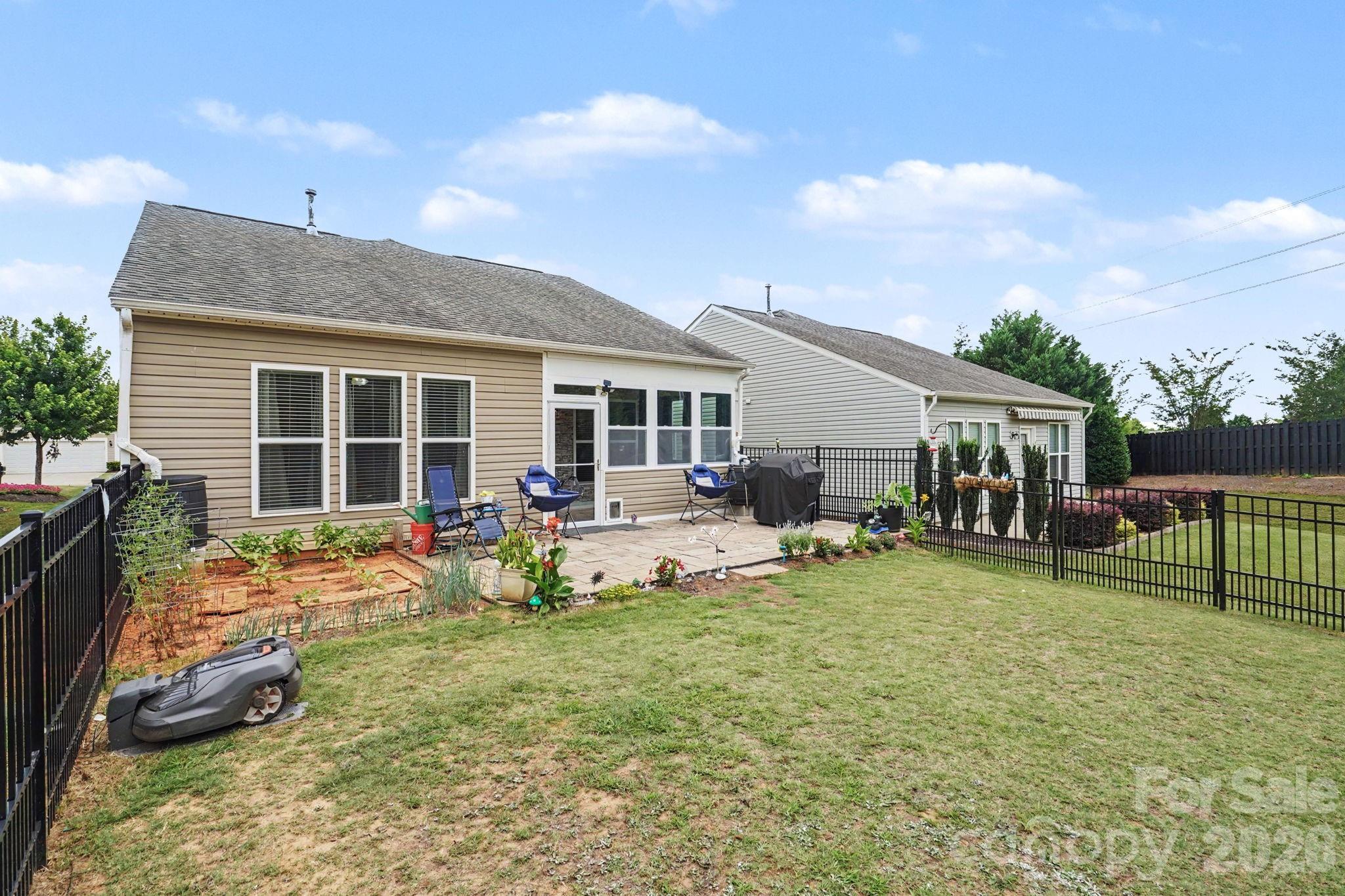 Sun City Carolina Lakes - Residential
