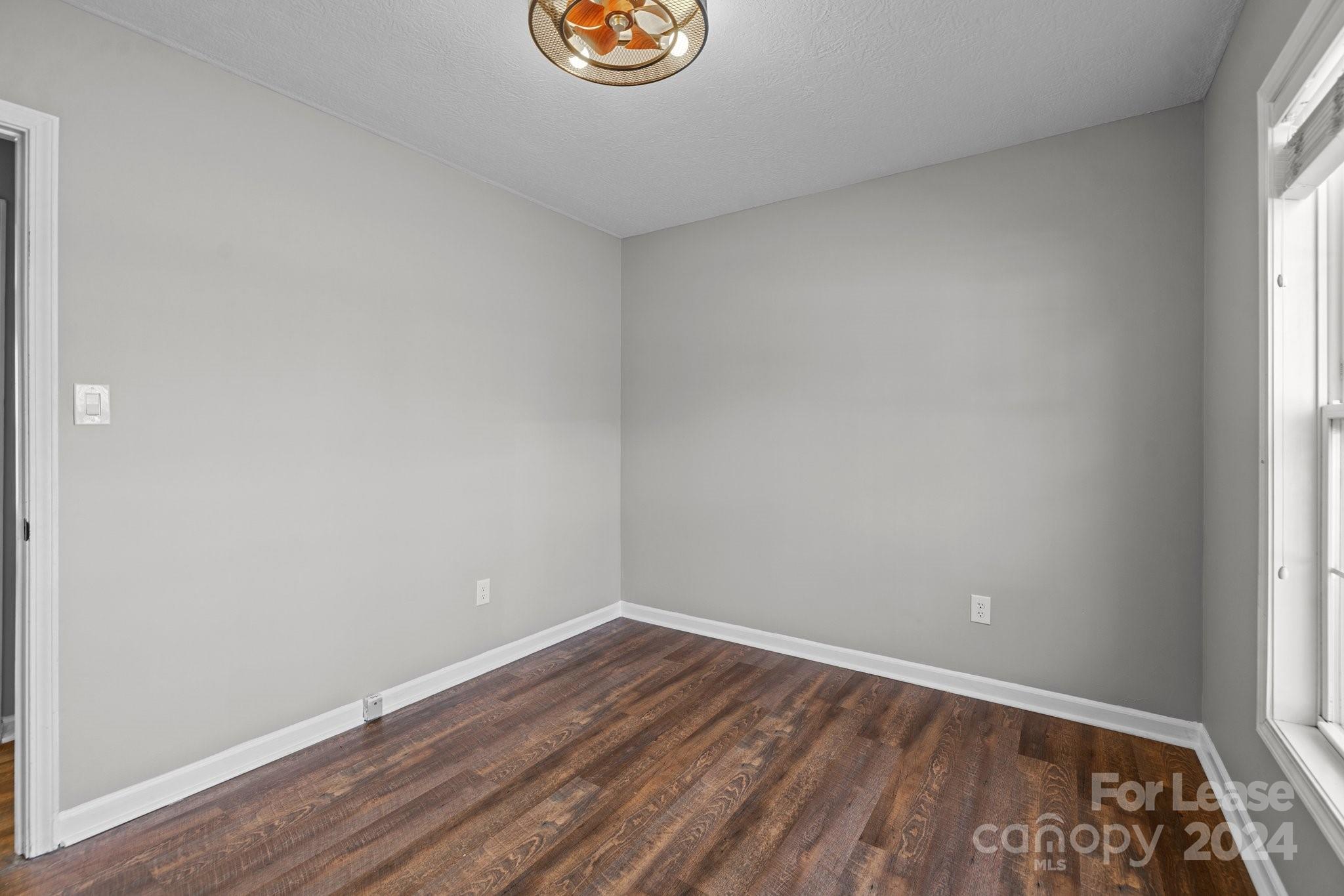 Reid Park - Residential Lease