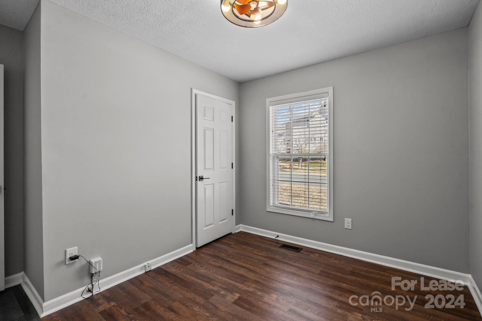Reid Park - Residential Lease