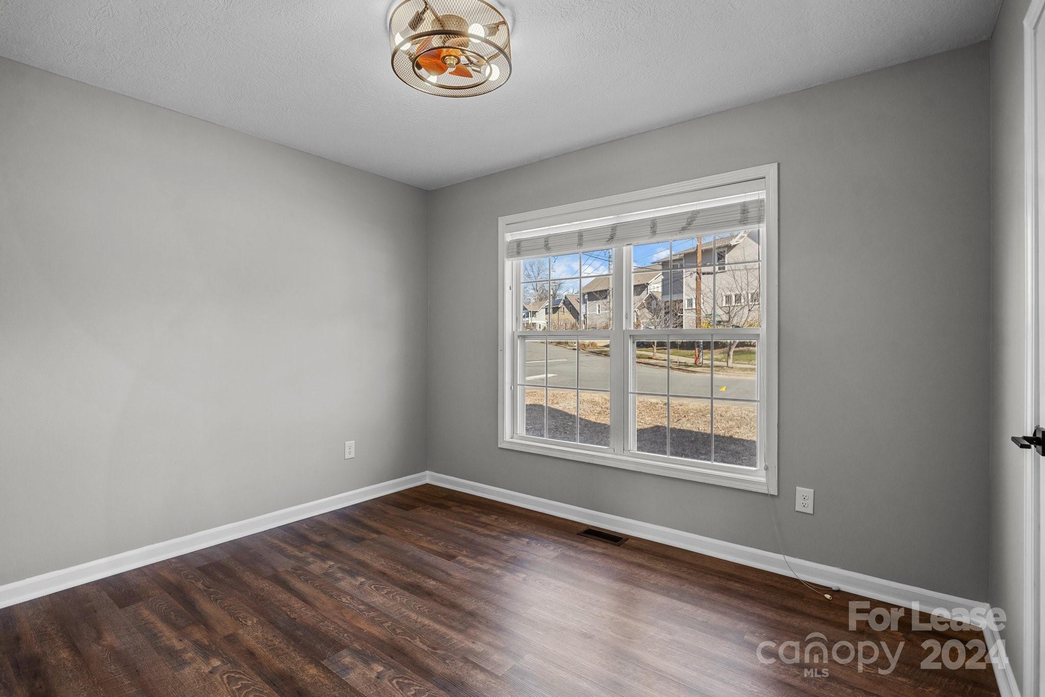 Reid Park - Residential Lease