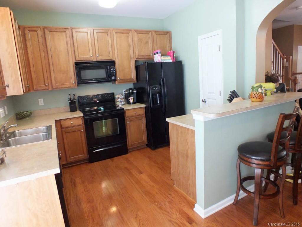 Ridge Pointe - Residential
