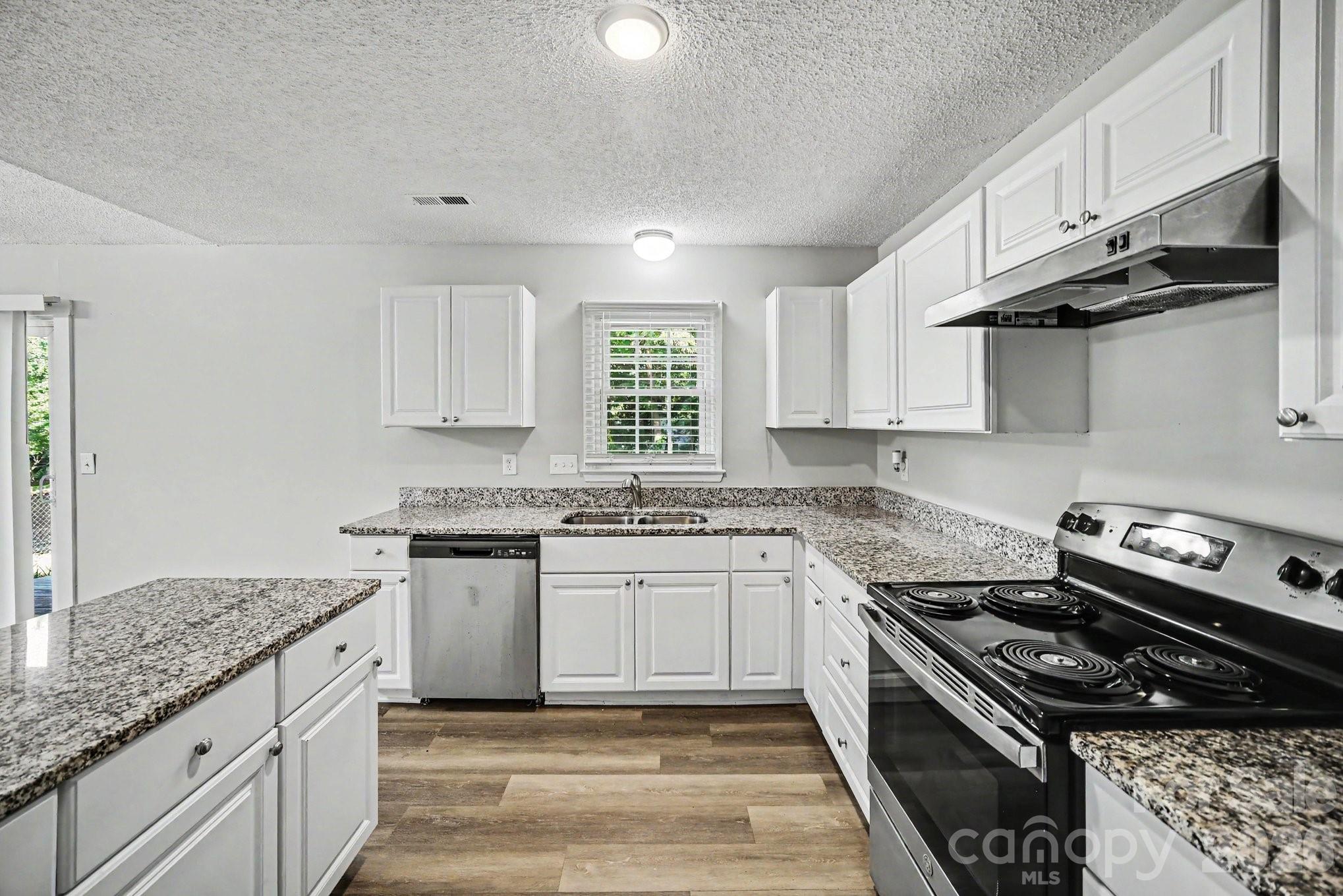 Woodford Green - Residential