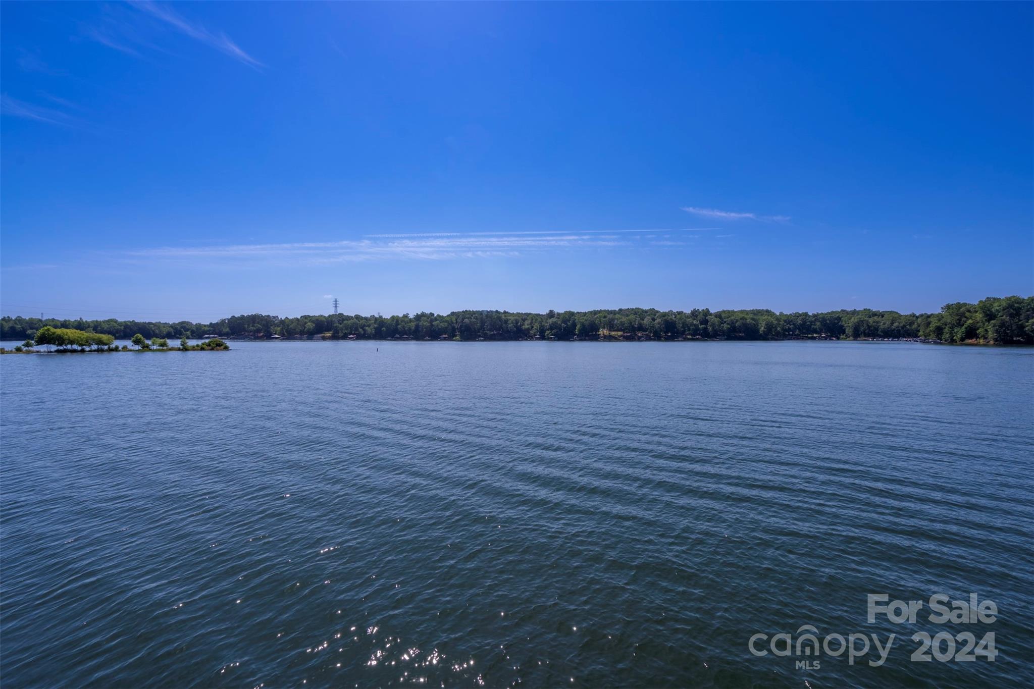 Mountain Island Lake - Land
