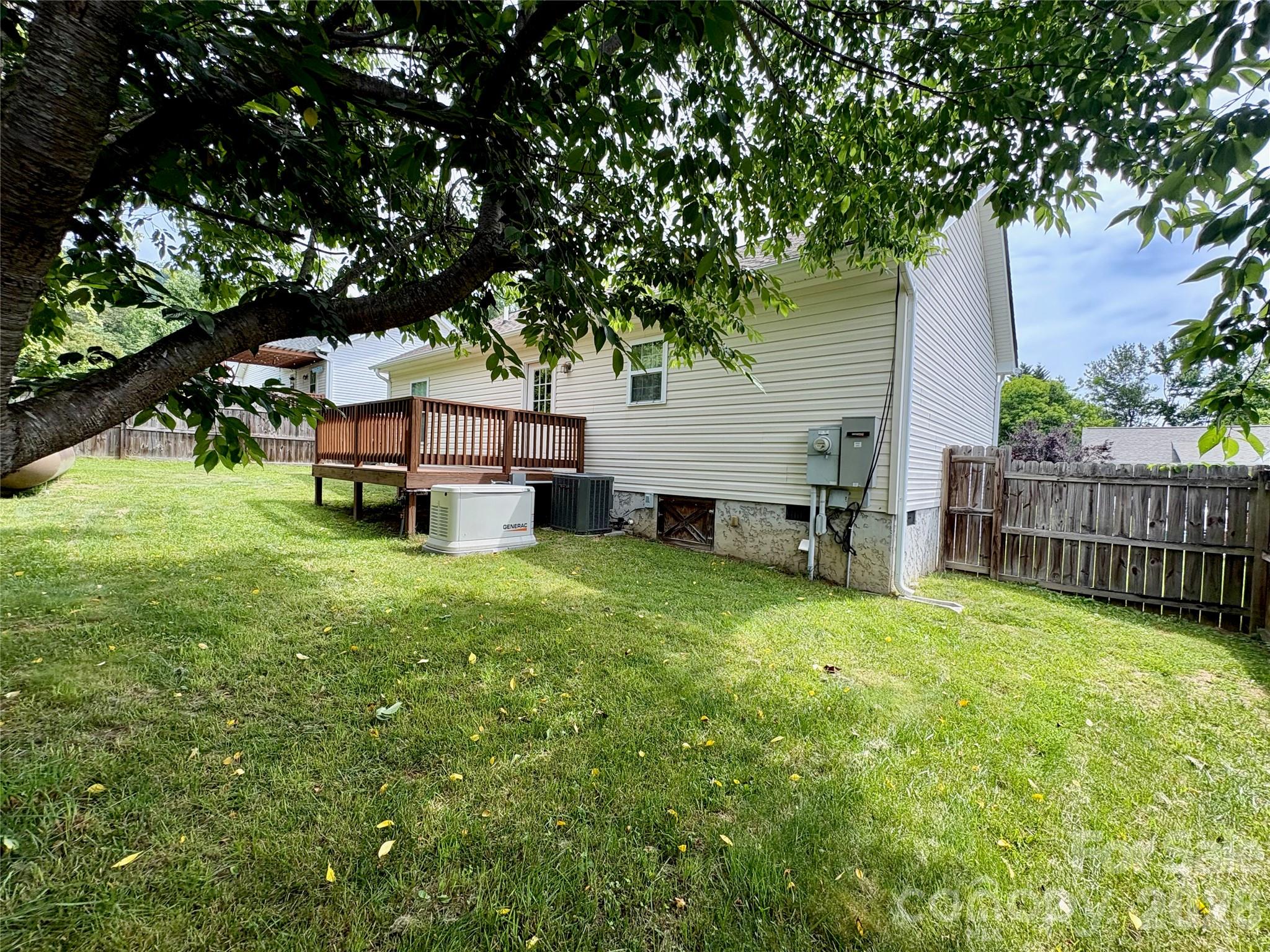 Addison Creek - Residential