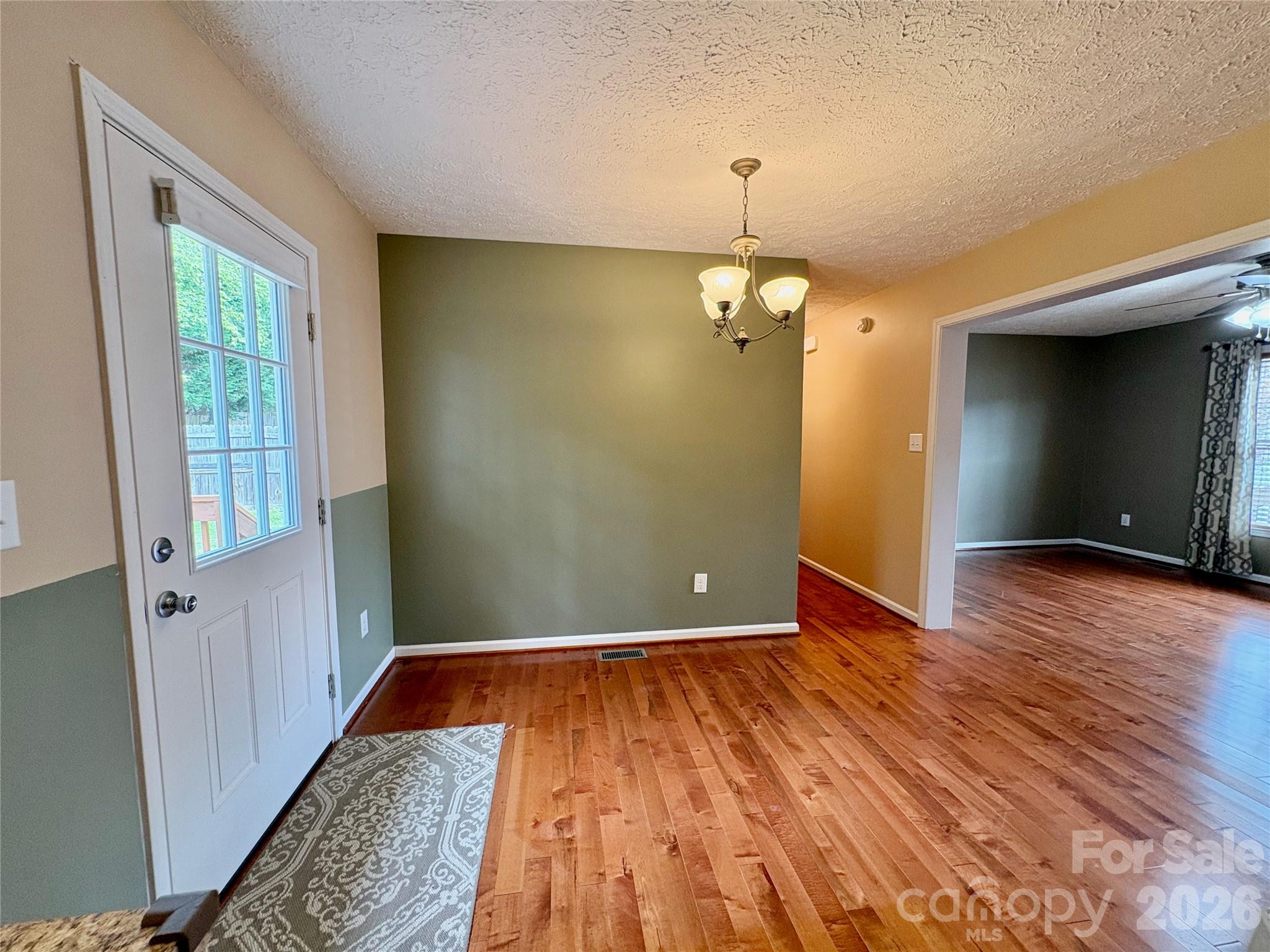 Addison Creek - Residential
