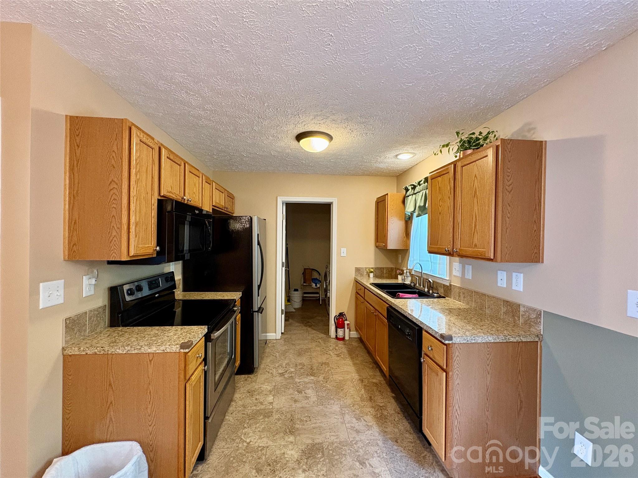 Addison Creek - Residential