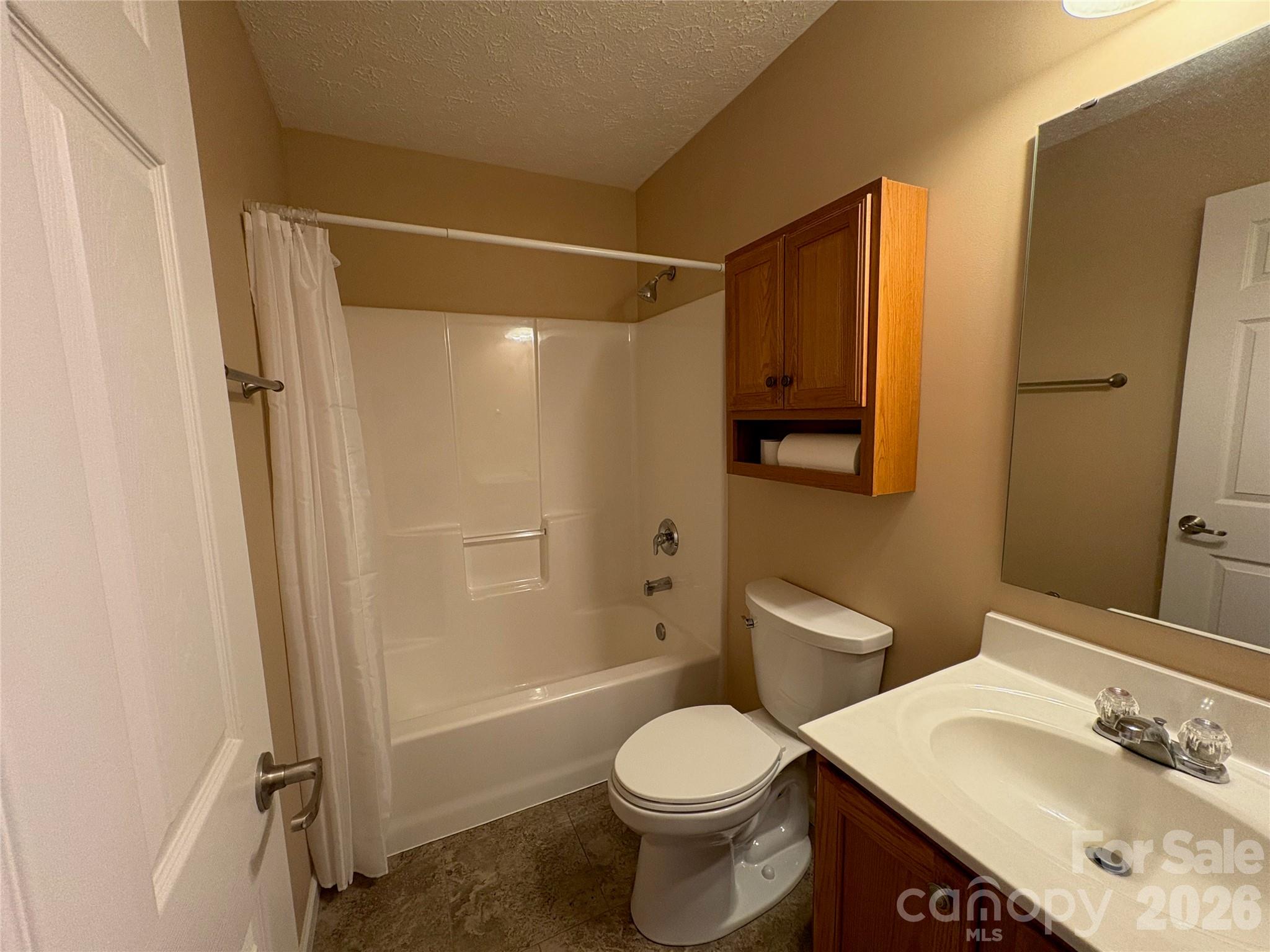 Addison Creek - Residential
