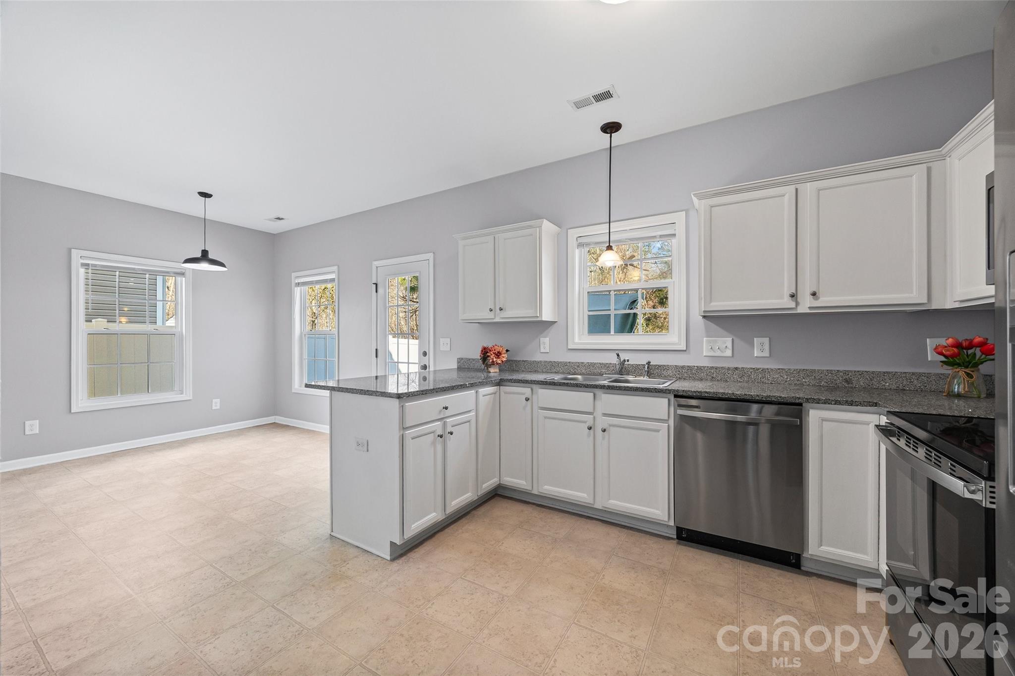 Huntington Place - Residential