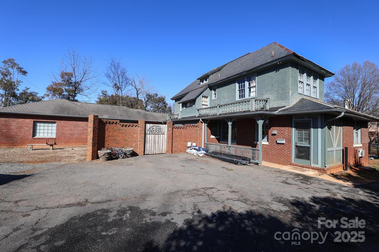 Myers Park - Residential