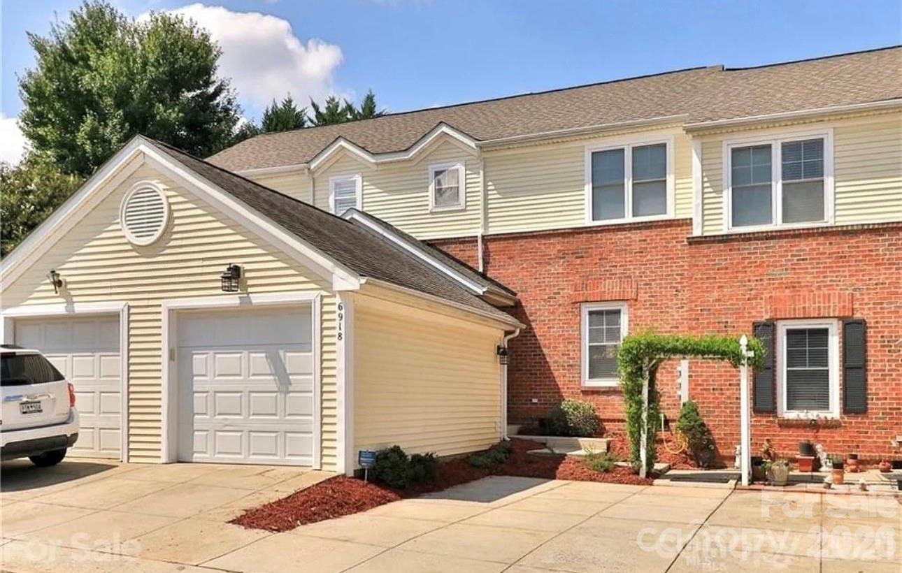 Oak Hill Village - Residential