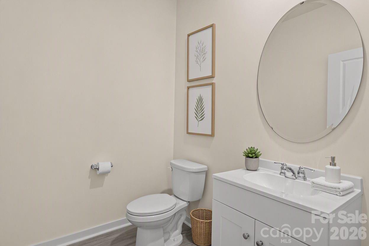 The Hamptons at Hickory - Residential
