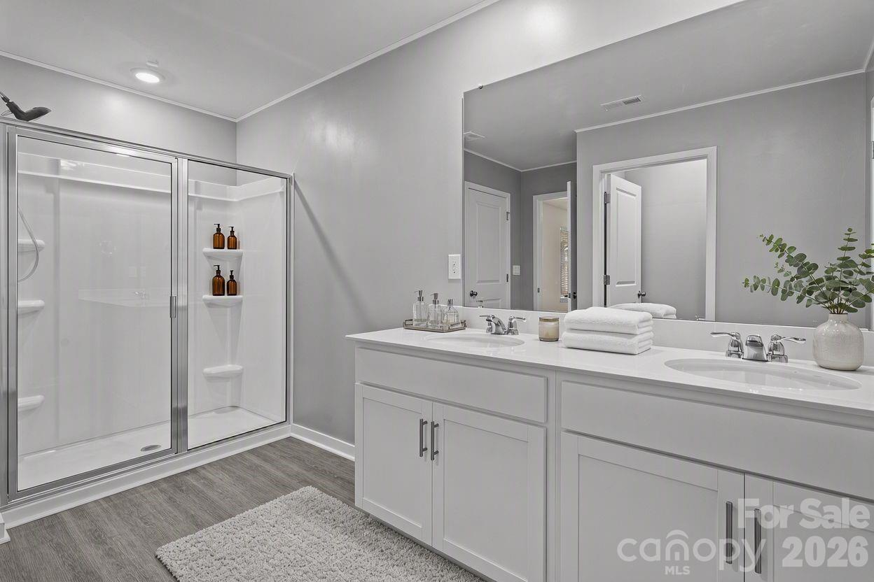 The Hamptons at Hickory - Residential