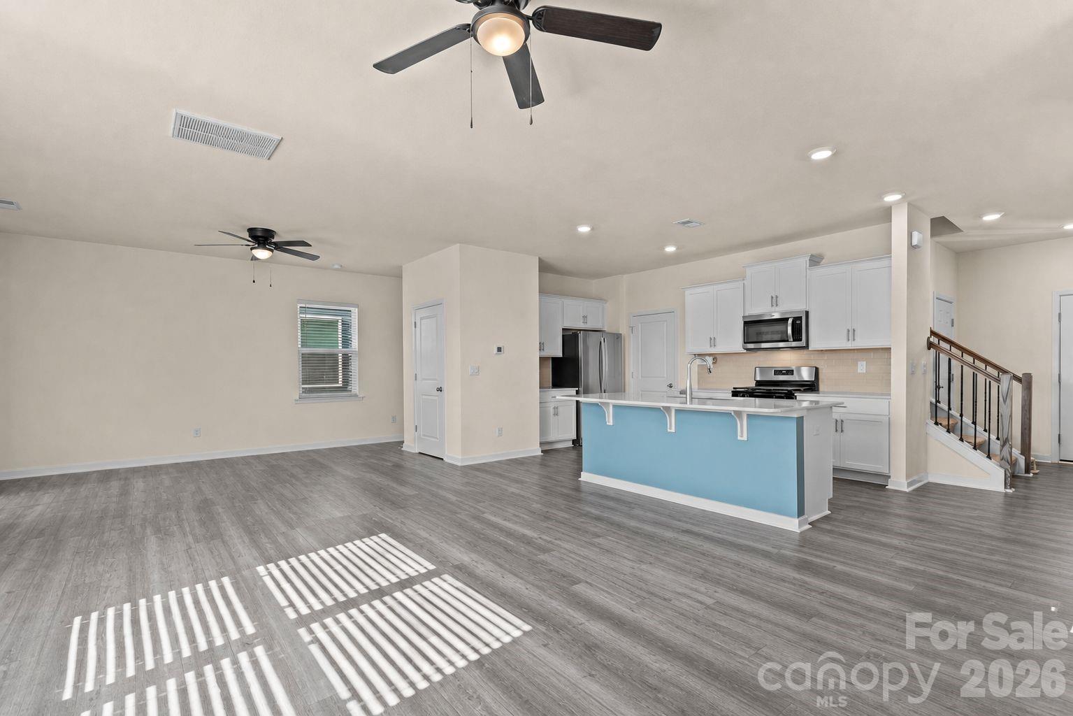 The Hamptons at Hickory - Residential