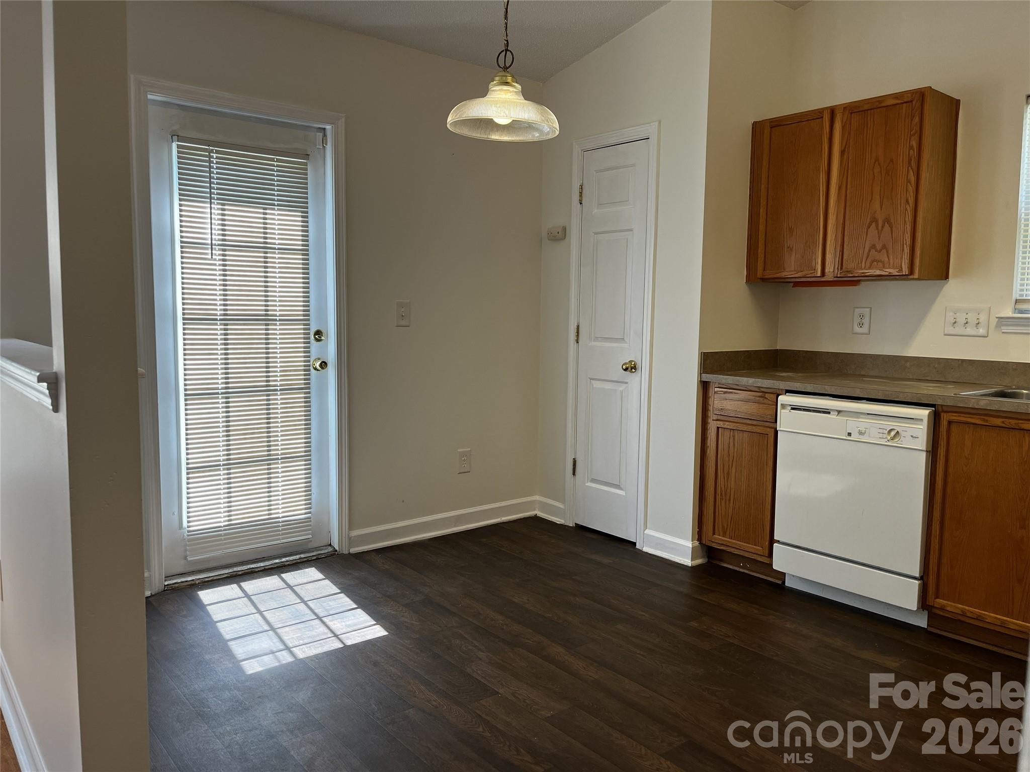 Creekside At Coulwood - Residential