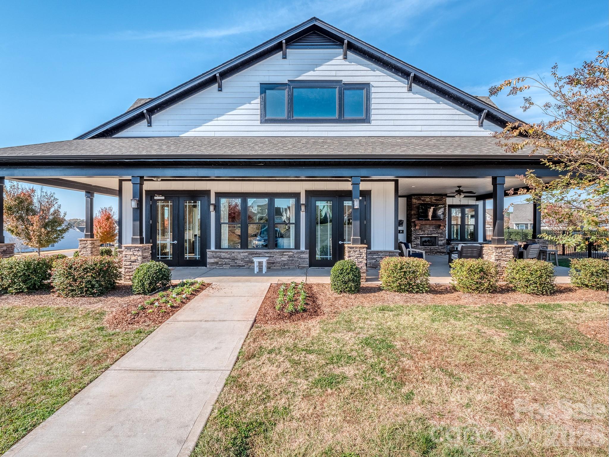 Edgewater - Residential