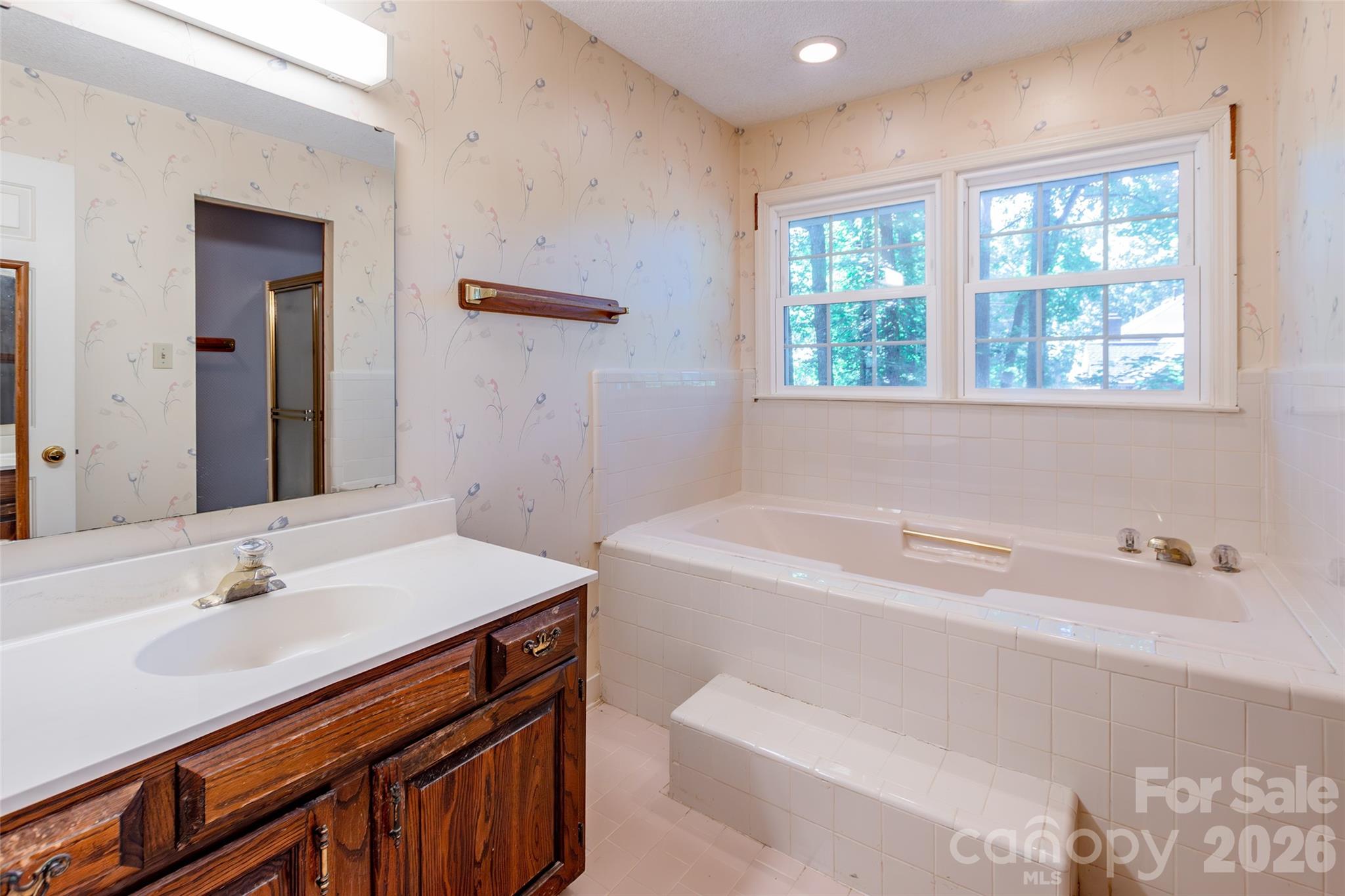 Oakhurst - Residential