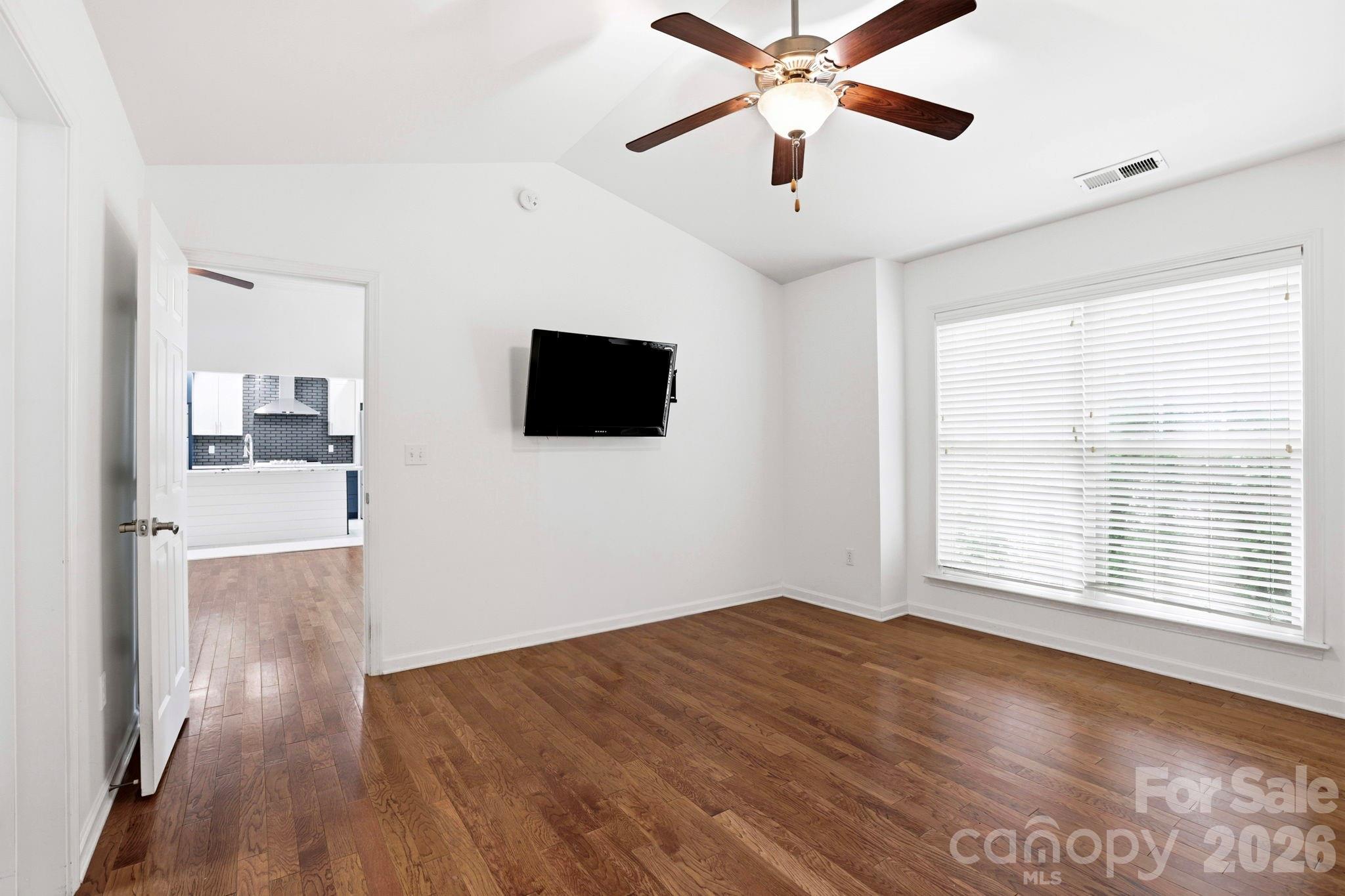 Ledbridge Vista - Residential