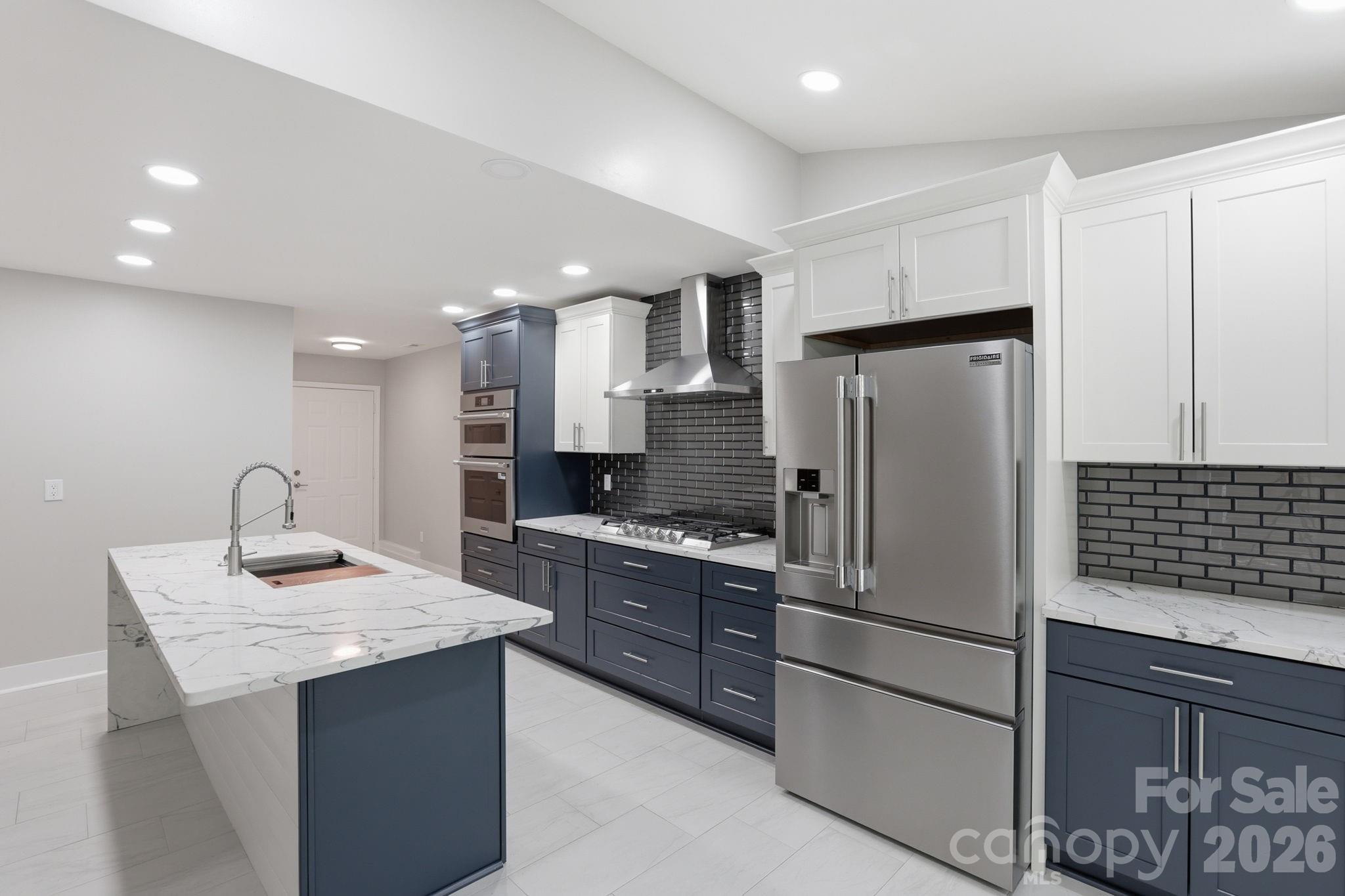 Ledbridge Vista - Residential