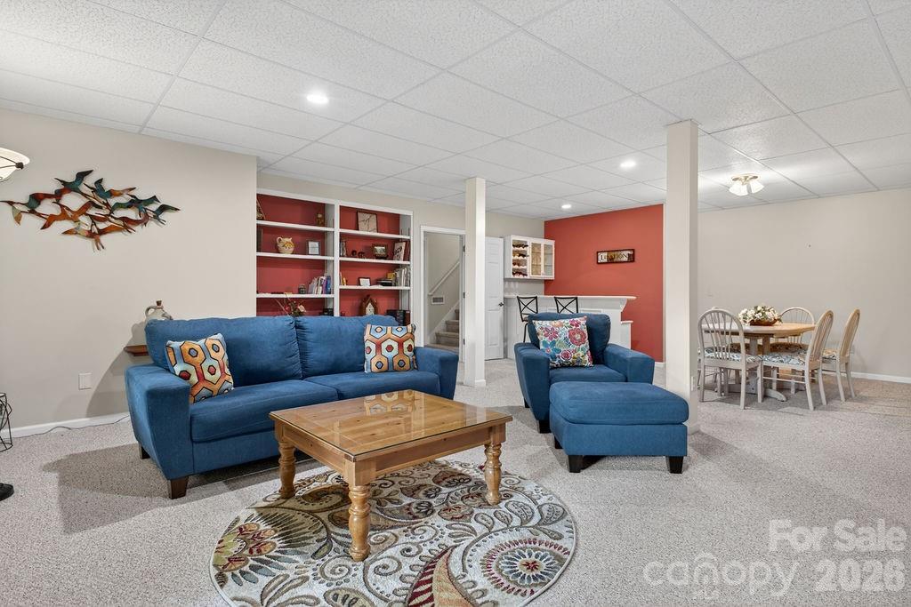 Cummings Cove - Residential