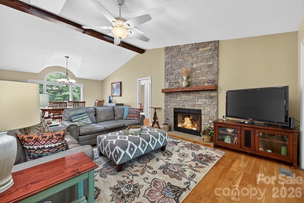 Cummings Cove - Residential