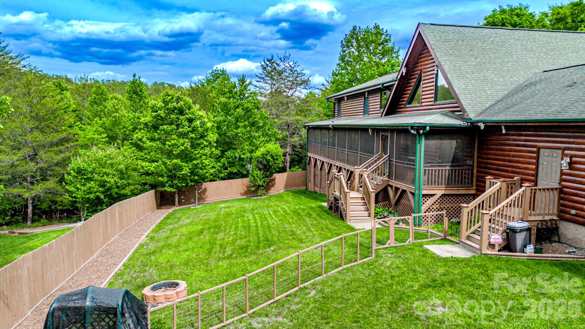 The Estates At Greenhill - Residential