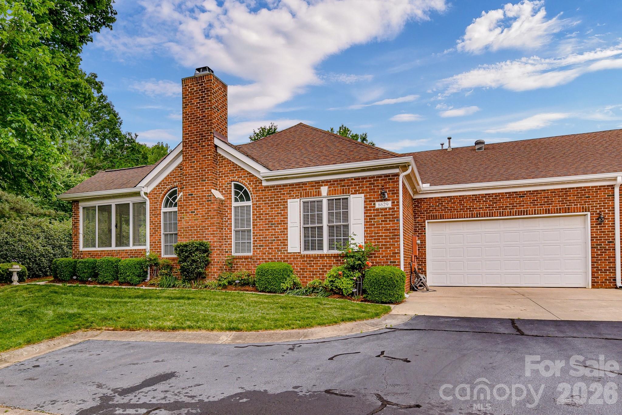 Windsor Oaks - Residential