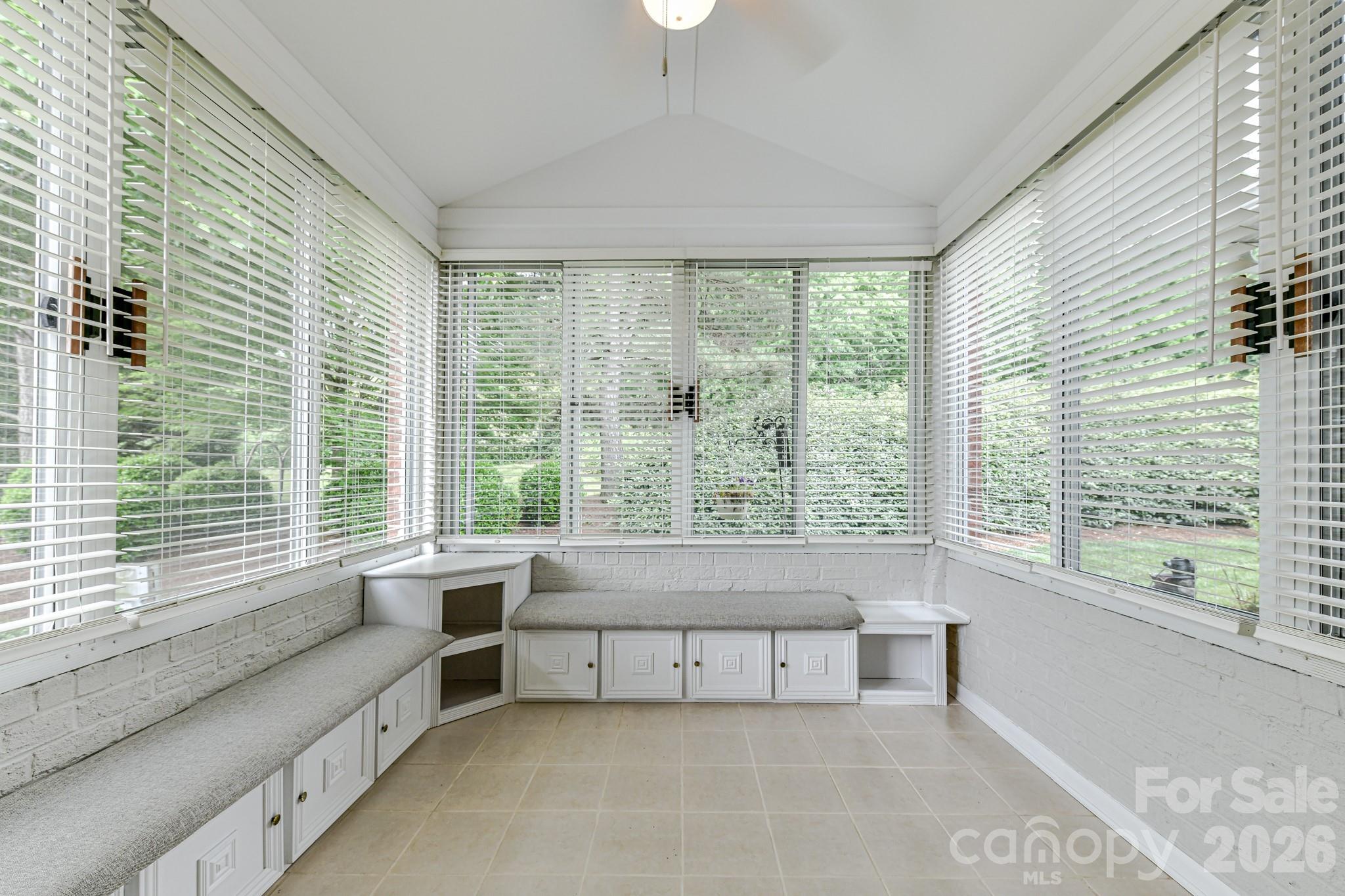 Windsor Oaks - Residential