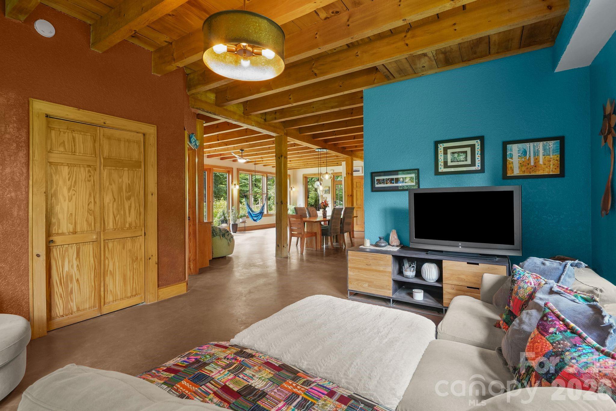 Riverwind - Residential