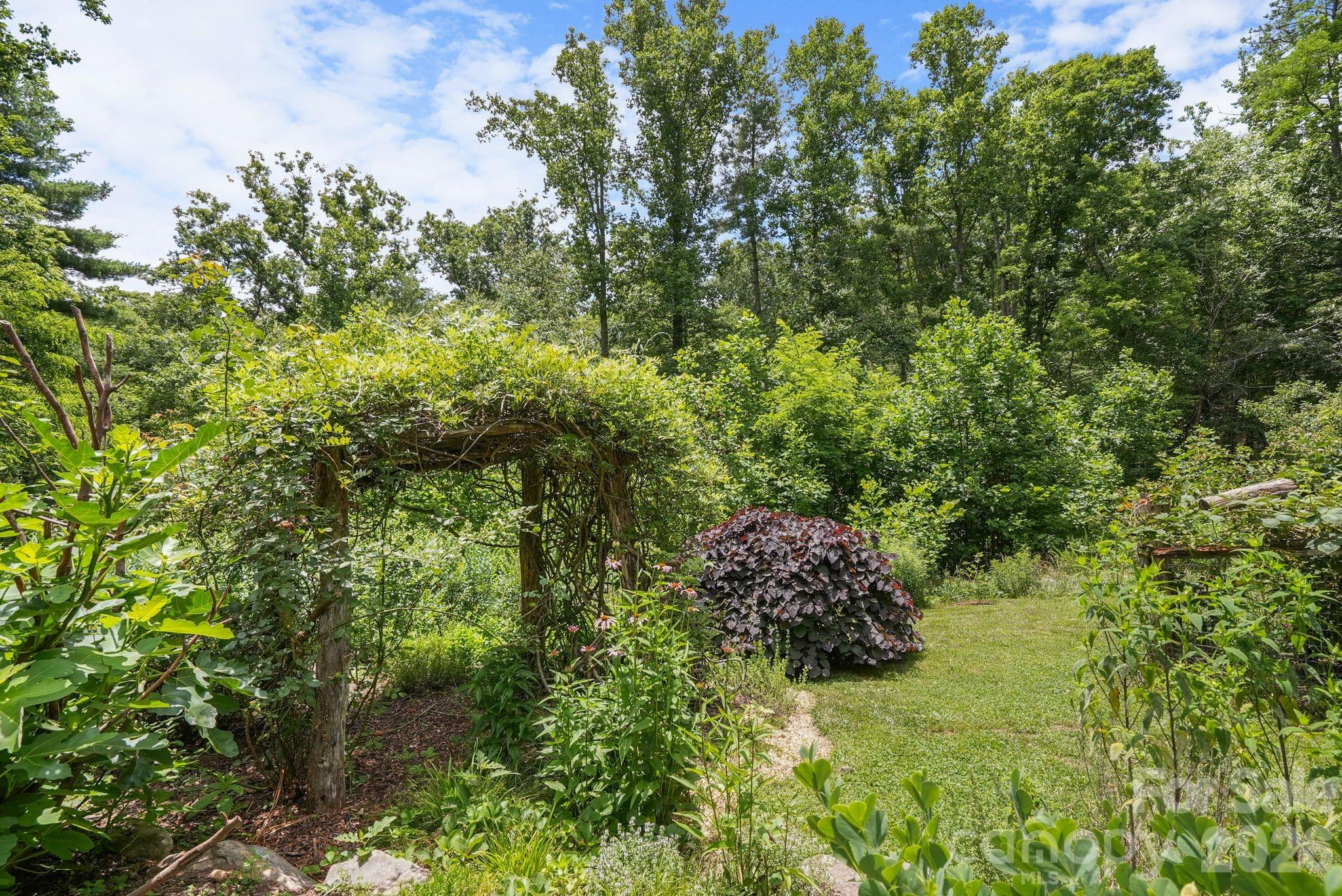 Riverwind - Residential