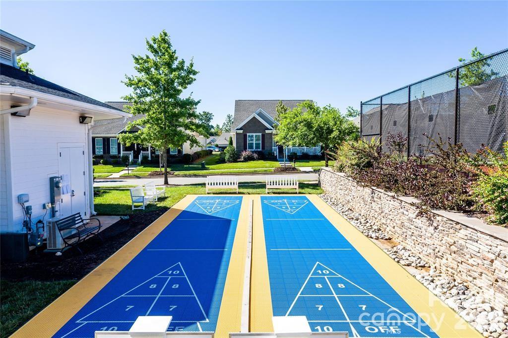 Baileys Glen - Residential