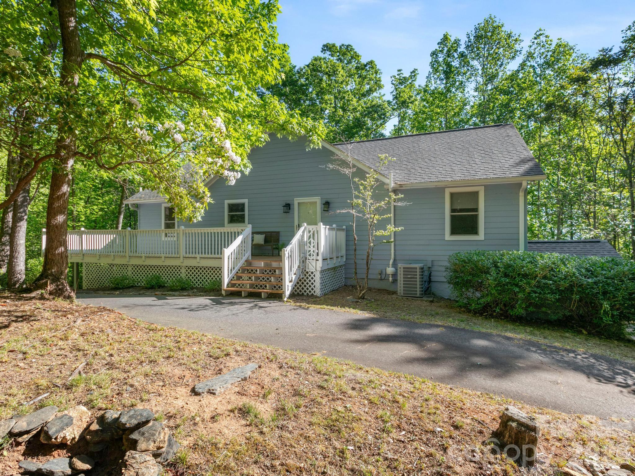 Riverbend Highlands - Residential