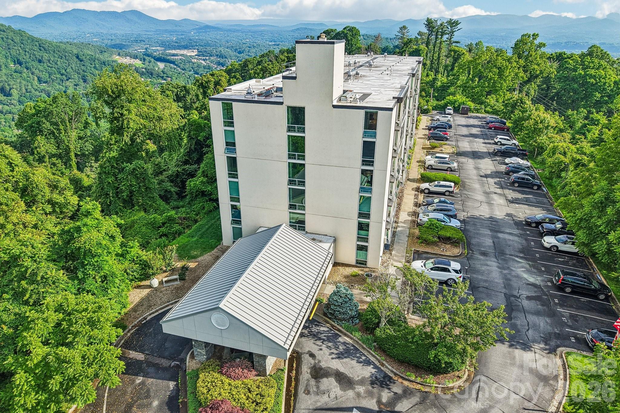 Sunset Ridge Condominiums - Residential