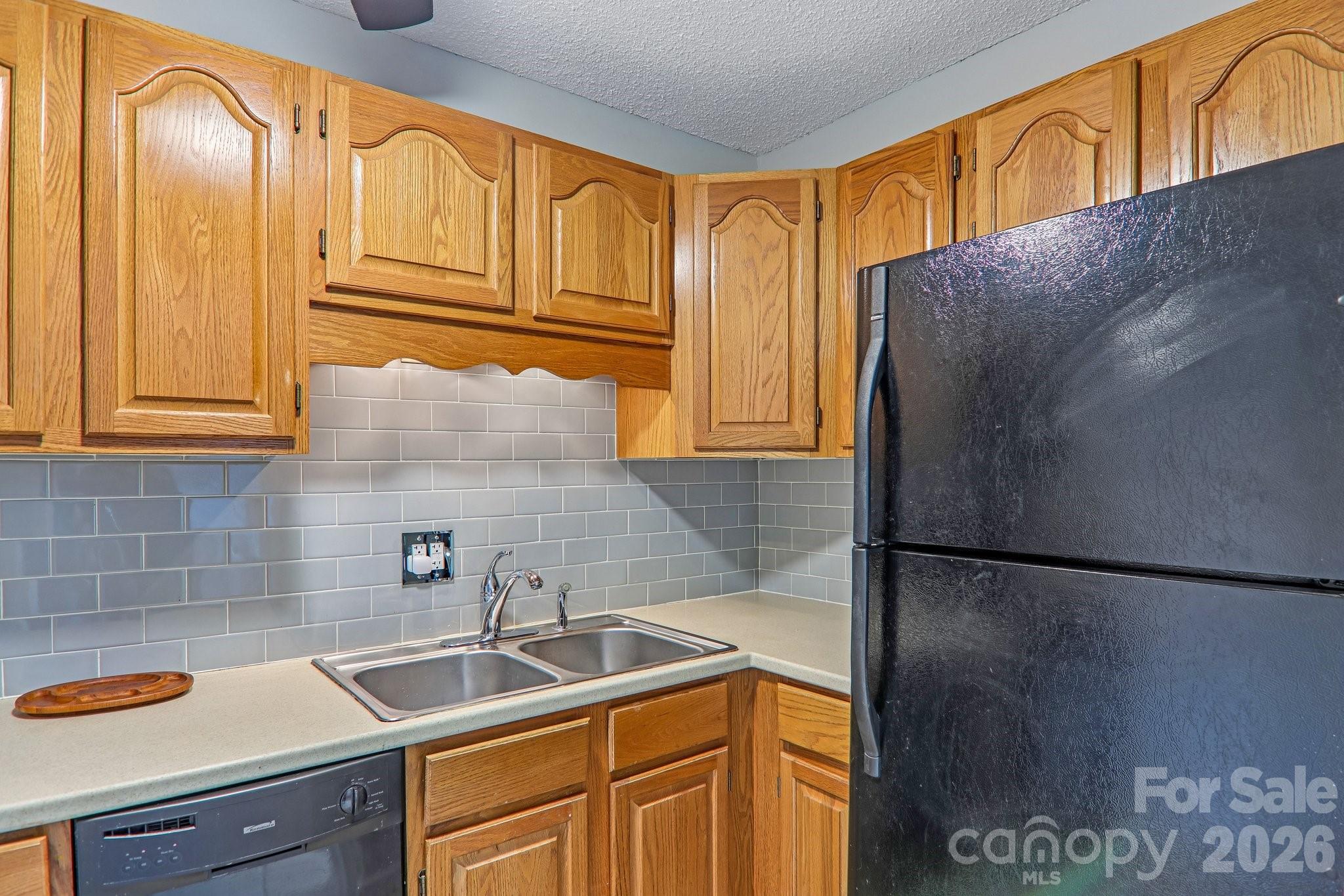 Sunset Ridge Condominiums - Residential