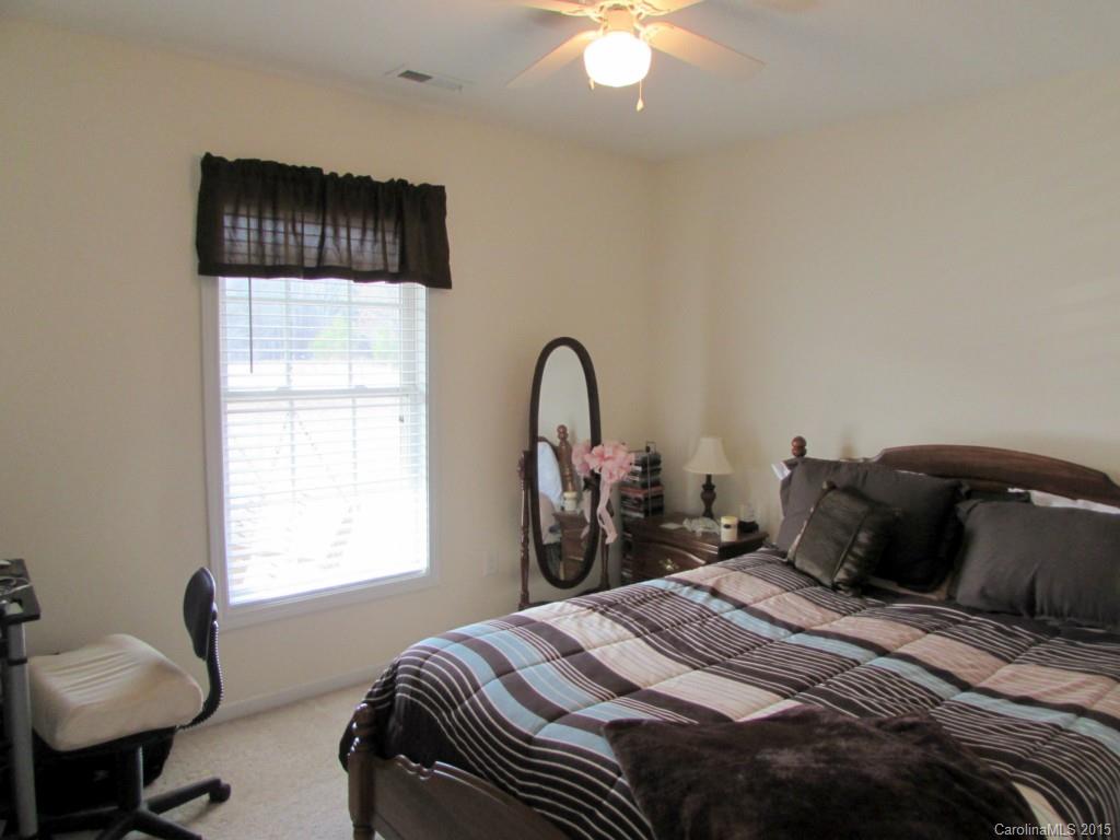 Star Road - Residential