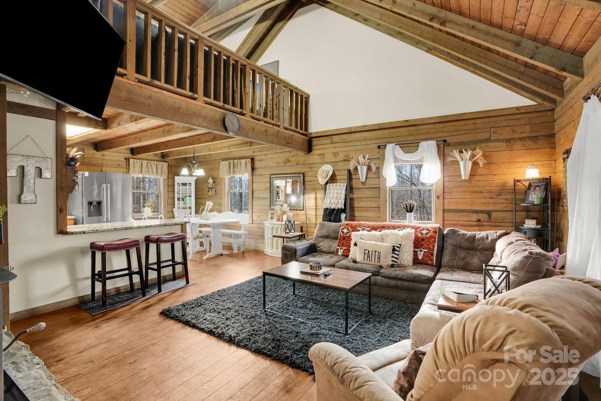 Woodland Knoll - Residential