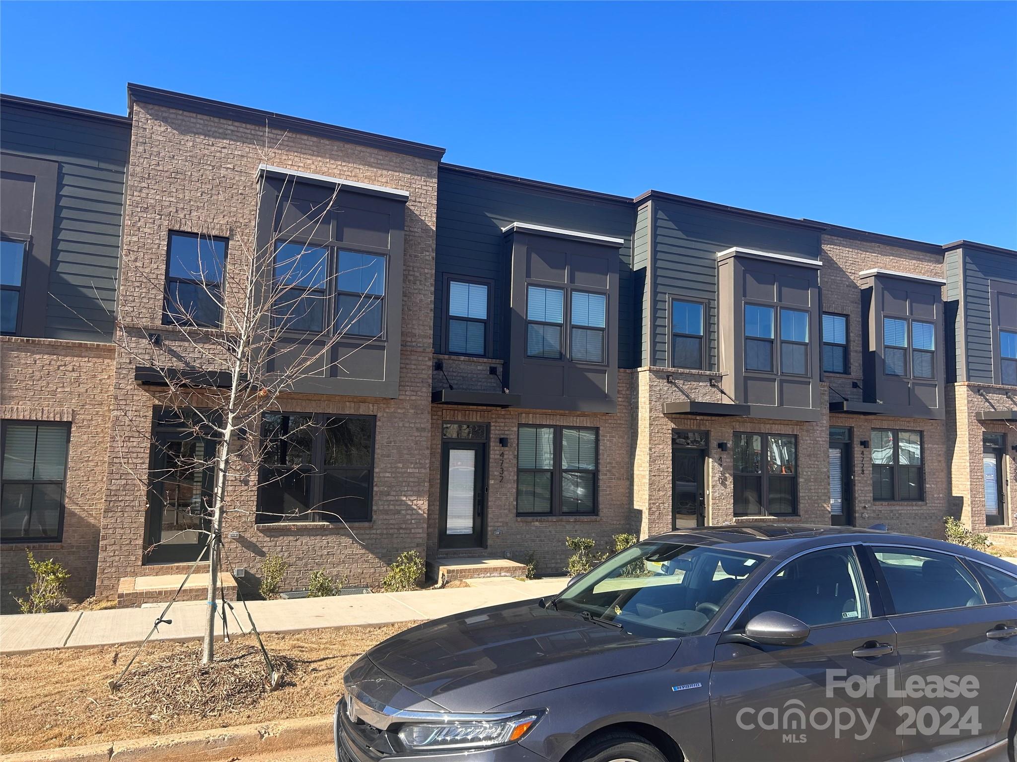 At Southrail Station you will fall in love with living in your modern, upgraded townhome in a location that allows you to take advantage of all that Charlotte has to offer. Located in LoSo by the Woodlawn Lightrail Station, you will have easy access to breweries, restaurants, shopping, the airport and much much more. This home boasts Many upgrades including hardwood stairs throughout, quartz countertops...in kitchen and bathrooms, backsplash, kitchen island and lots of natural light with oversize windows. You don't want to miss this one! All appliances included (Refrigerator, dryer , washer )

Minimum is 1 year lease , Renter will pay for water and electric. Pets are allowed , 1 car garage and can parking outside and no smoking allowed
