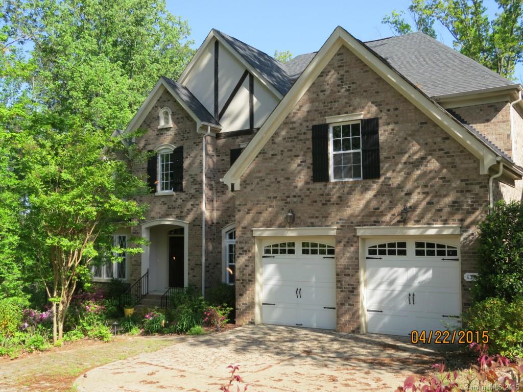 Seeking privacy and luxury? At the end of a quiet cul-de-sac is a driveway that gives the feeling of entering a retreat. This incredible home is on one of the most private lots in The Palisades with an amazing view of the golf course green. Features spacious rooms with beautiful finishes. Tons of space and storage! The full walk out basement that has a second living quarters with another full kitchen and more storage! Pre-inspected with all repairs made! Ready to move in! Floor plan on line