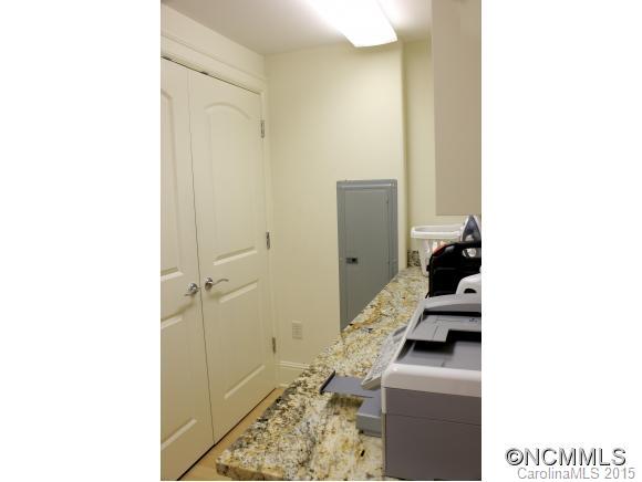 21 Battery Park - Residential
