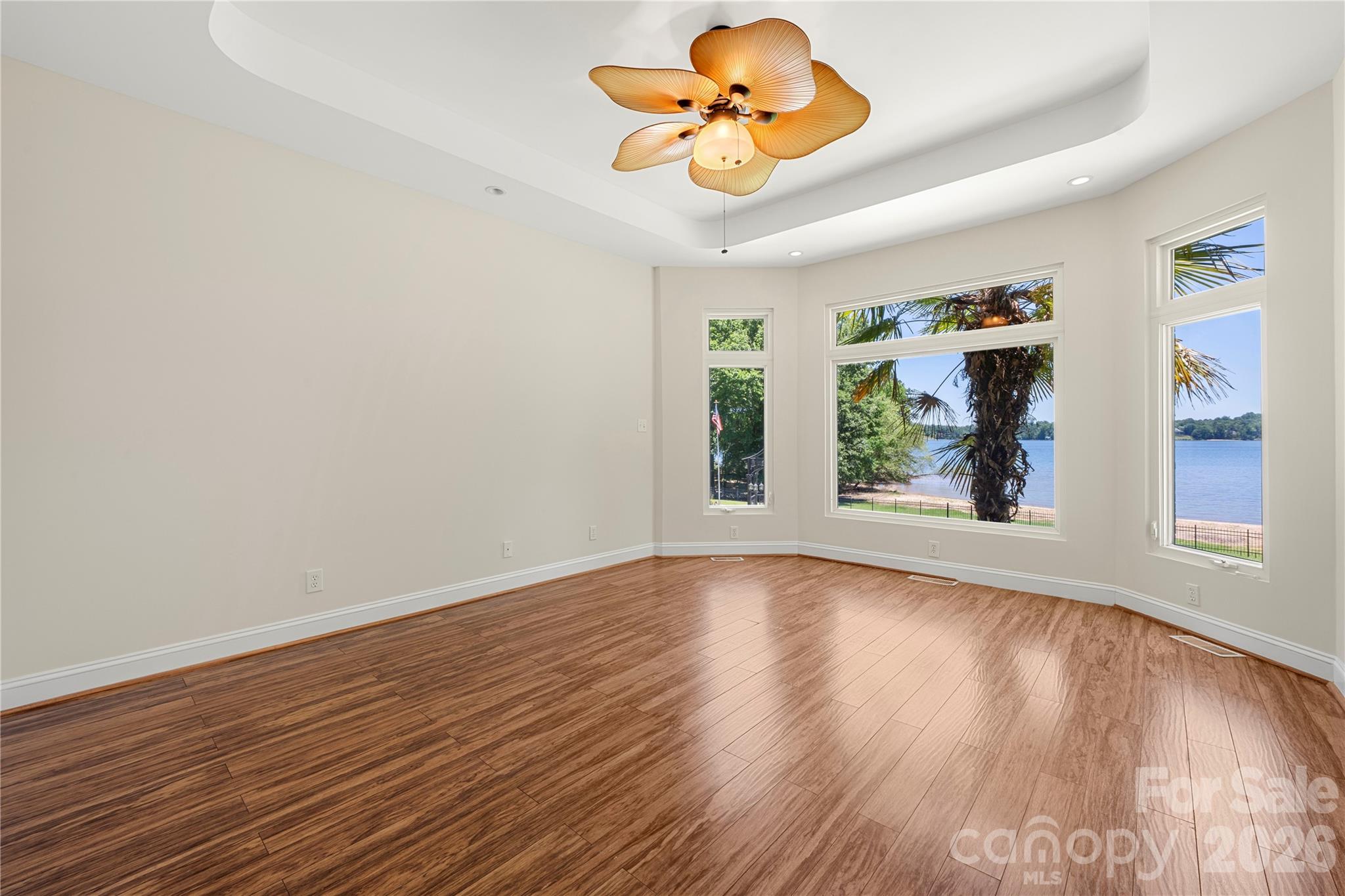 Tioga Pointe - Residential