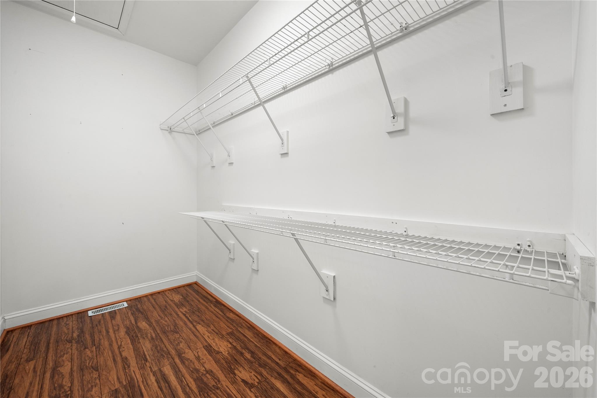 Tioga Pointe - Residential