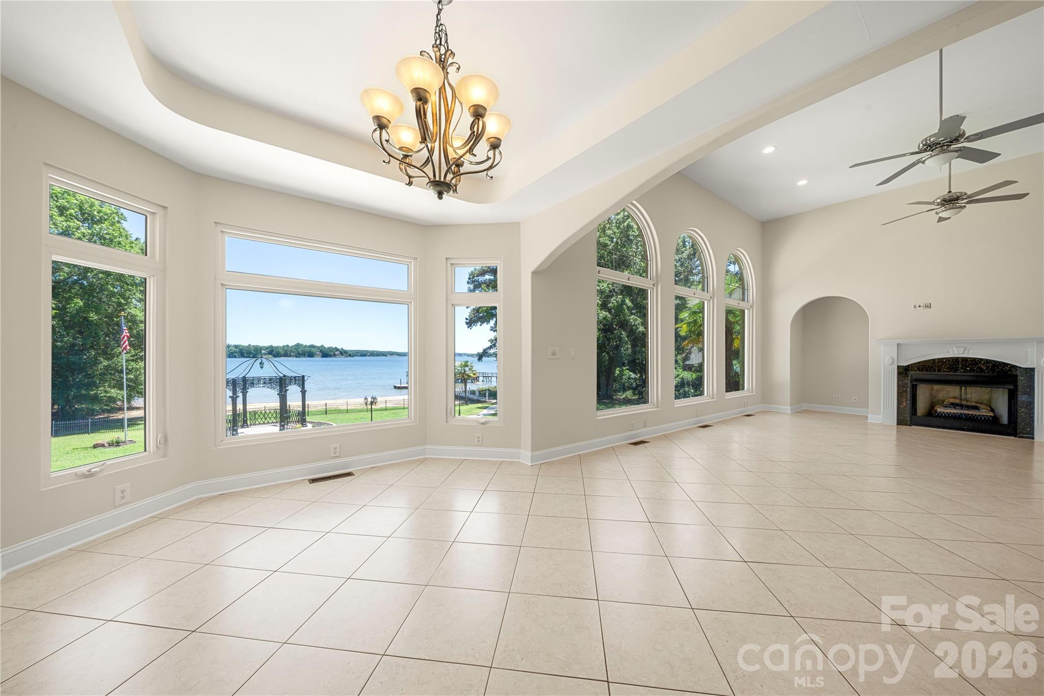 Tioga Pointe - Residential