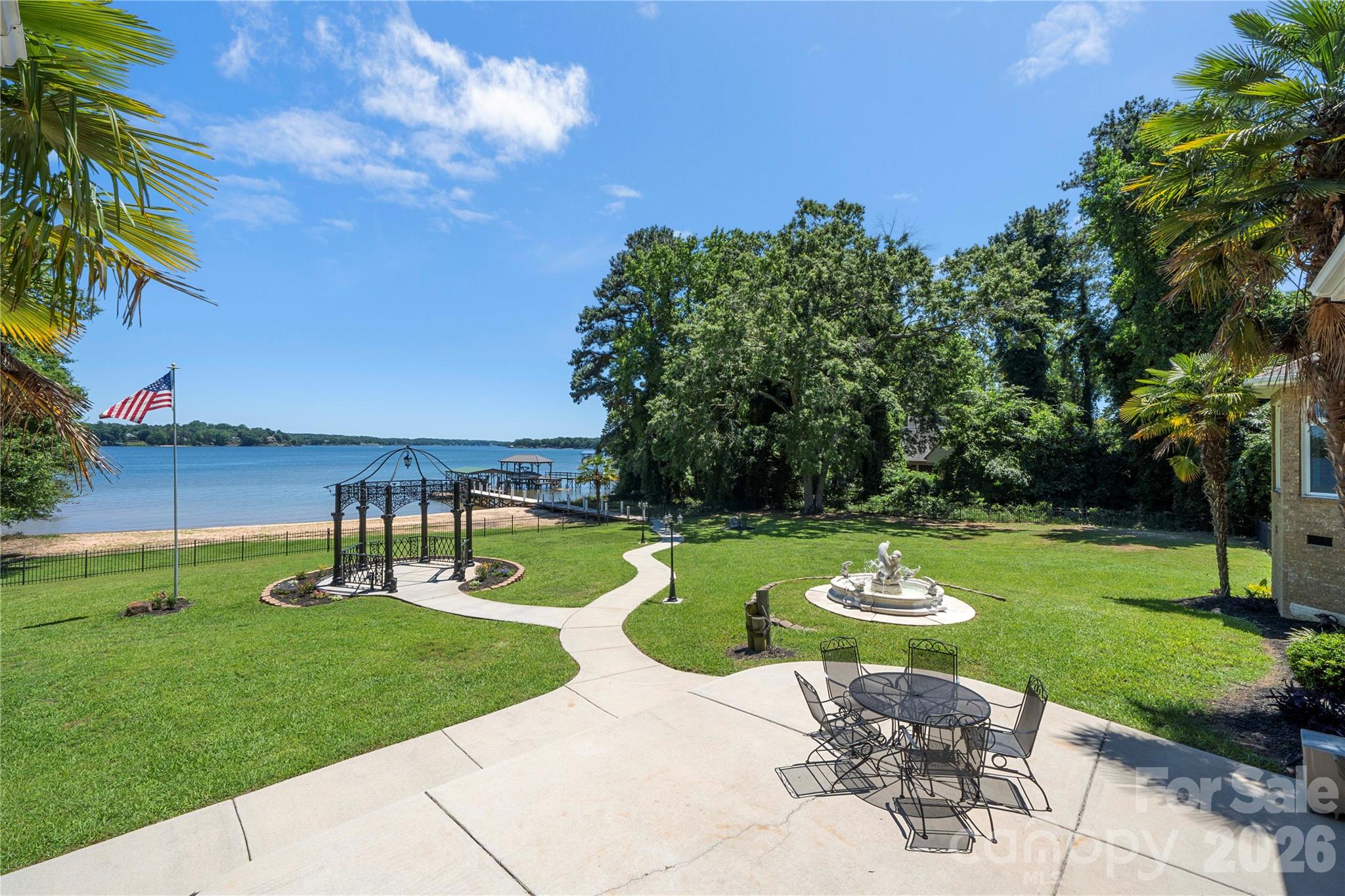 Tioga Pointe - Residential