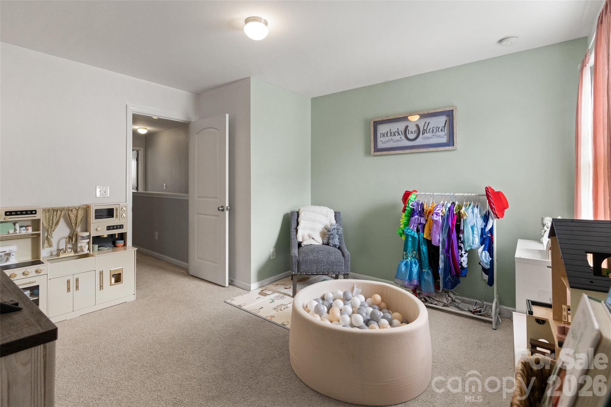 The Oaks at McIlwaine - Residential