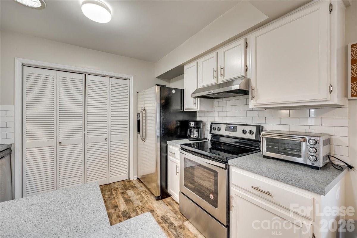 Park Ridge - Residential Lease