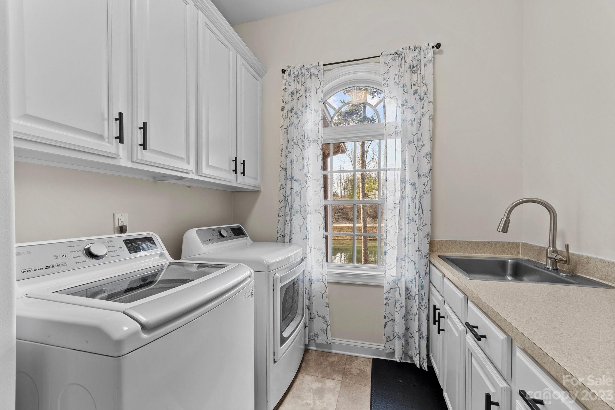 The Preserve at Kinsley Lakes - Residential