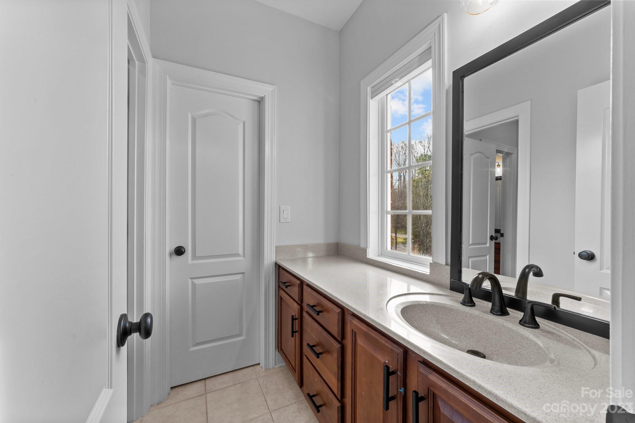 The Preserve at Kinsley Lakes - Residential