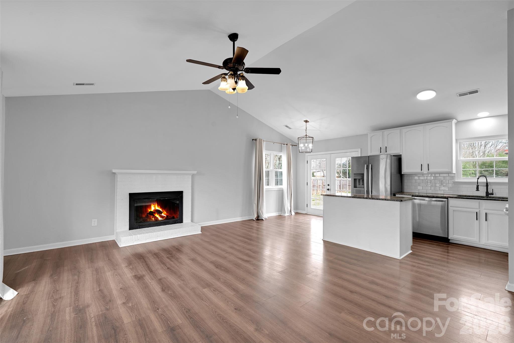 Hickory Ridge - Residential